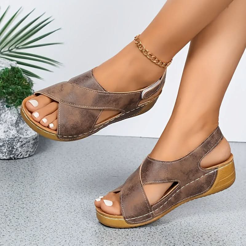 Rina - Ergonomic Sandals