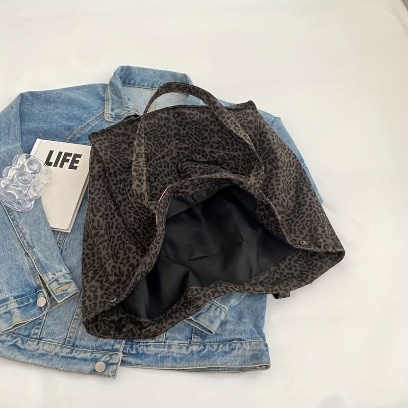 Valentina - Stylish and spacious bag for every occasion