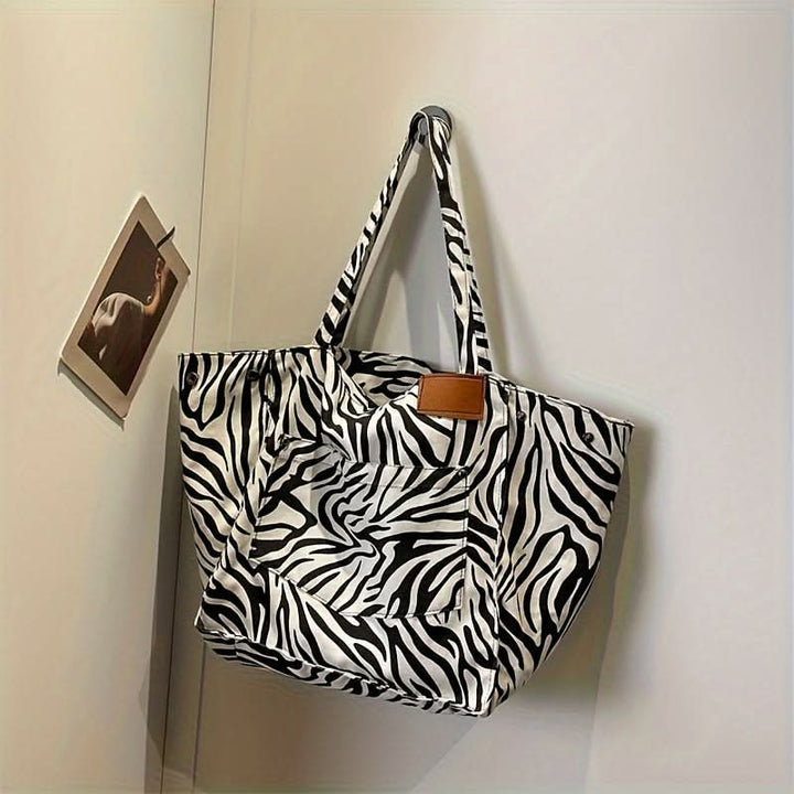 Valentina - Stylish and spacious bag for every occasion