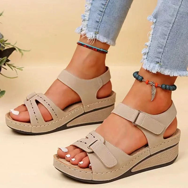 Loes Open Toe Orthopaedic Sandals
