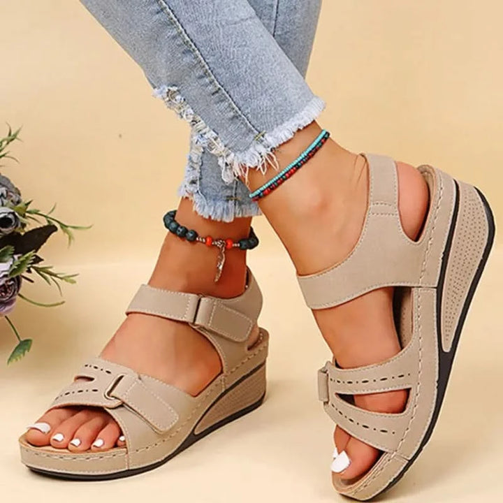 Loes Open Toe Orthopaedic Sandals