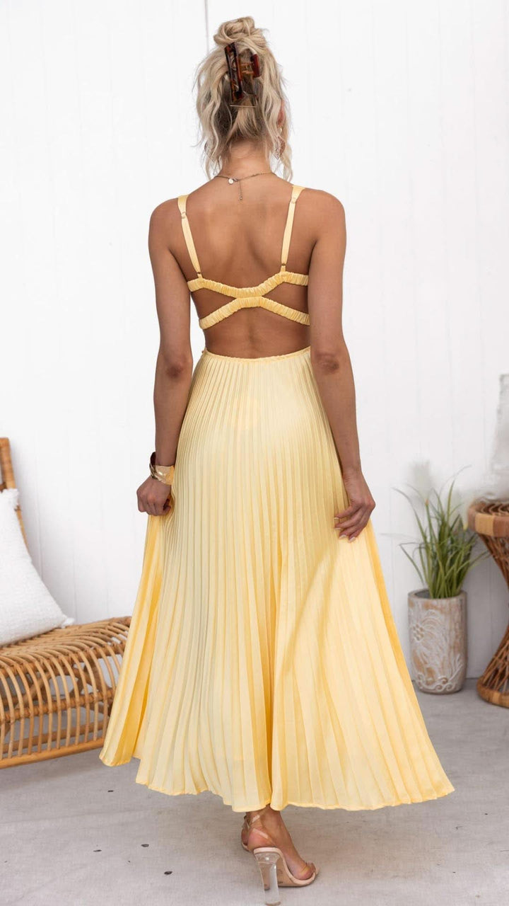Nayeli - Elegant Pleated V-Neck Maxi Dress
