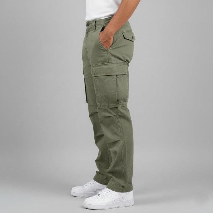 Jørn | Men's cargo pants with a relaxed fit and streetwear-style side pockets
