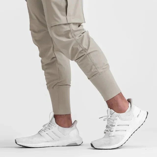 Asmund | Modern Men's Cargo Pants for Comfort