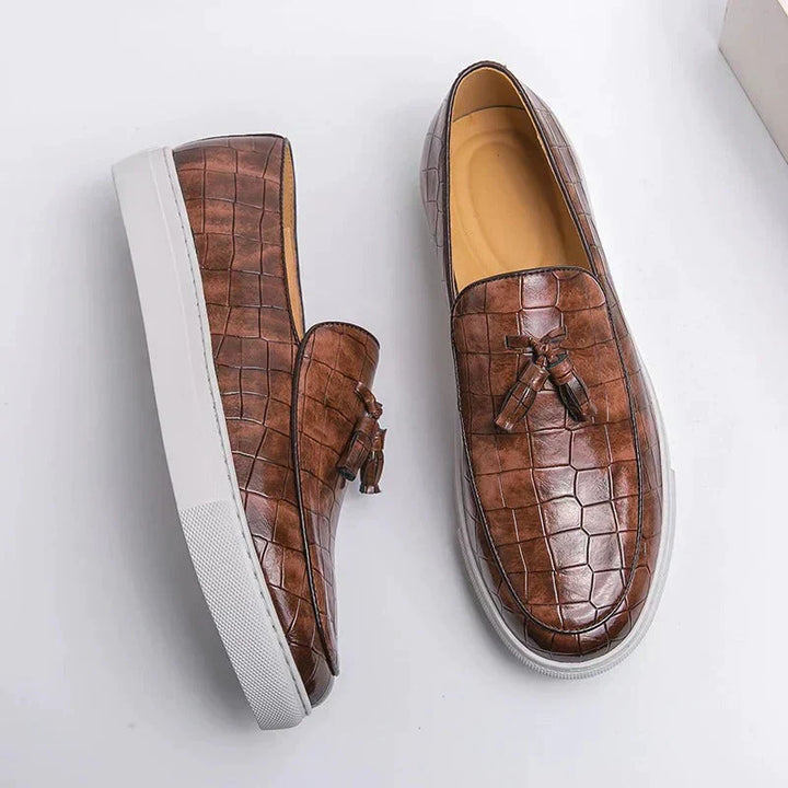 Jannik | Textured Loafers with Tassel and Slip-On Design